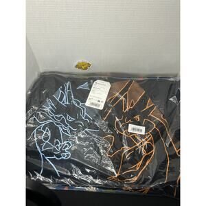 Pokemon Center Mega Charizard X & Mega Charizard Y Black Zip-Up Hoodie Jacket L